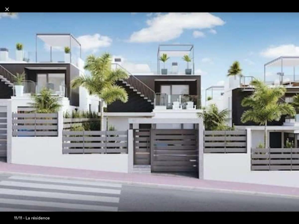 Casa *